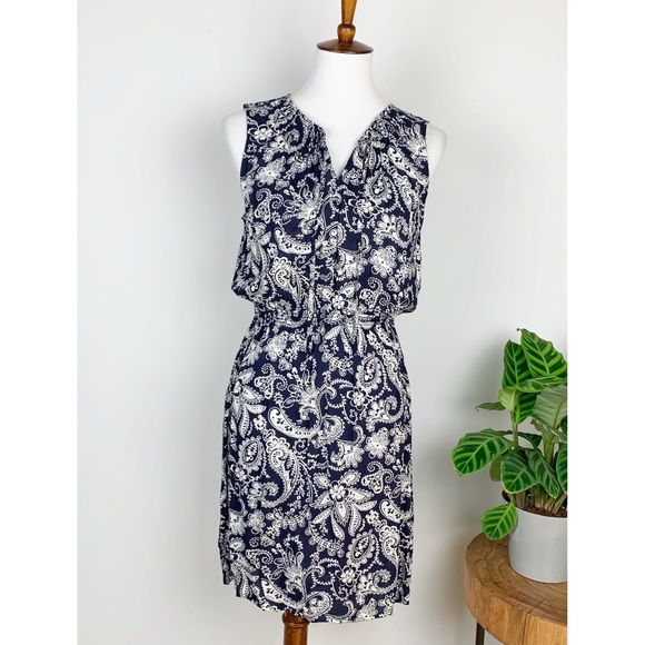 LOFT Dresses & Skirts - LOFT | Sleeveless Paisley Print Dress